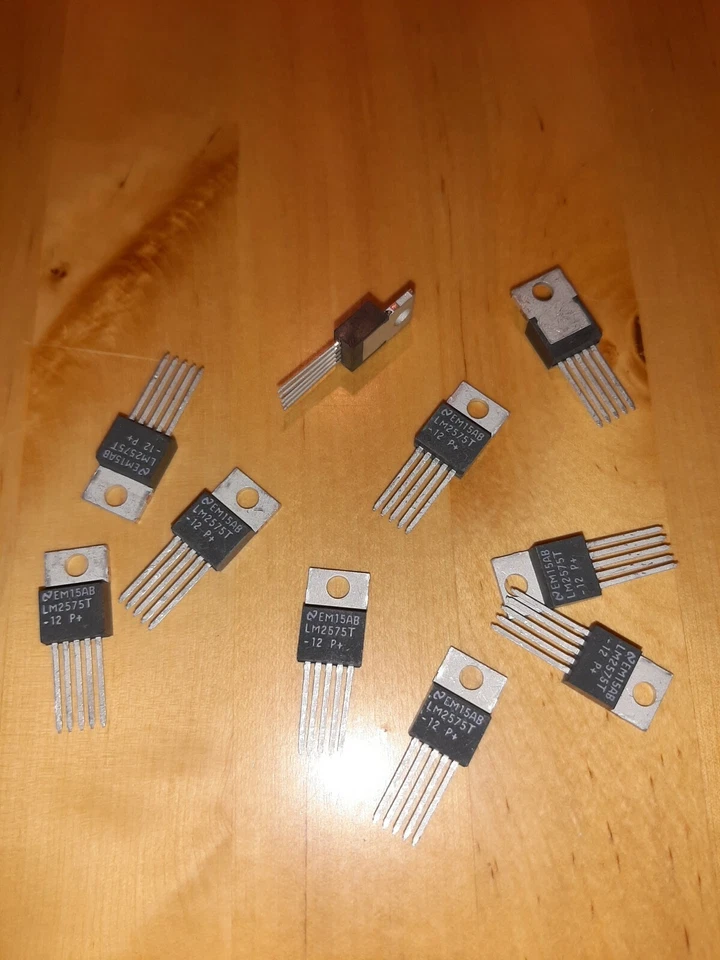 10 Stück LM2575T-12 Schaltregler 1A 12V 45Vs TO220-5 - Bild 1 von 1