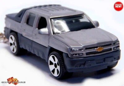 🎁🎁RARE KEYCHAIN SILVER CHEVROLET™ AVALANCHE Z71 CUSTOM Ltd. Ed. GREAT GIFT🎁🎁 - Image 1 of 4