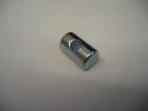 BARRA FRENO DELANTERO TRASERO BARRIL 11MM X 20MM PARA UNA VARILLA 6MM NUEVO ZINC - Imagen 1 de 1