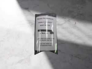 Warner Sporting 30ct. Nietenpack (Gold, Silber) Nietenstanzer Haustier Ausweis Etiketten Basteln - Bild 1 von 7