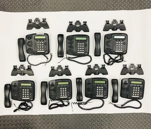 3Com 3C10401SPKRA - NBX Speaker Phones PoE w/ handsets & desk stands Lot of 7 - Picture 1 of 14