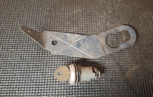 1966 Plymouth Trunk Lock Tumbler Key and Retainer - Picture 1 of 5