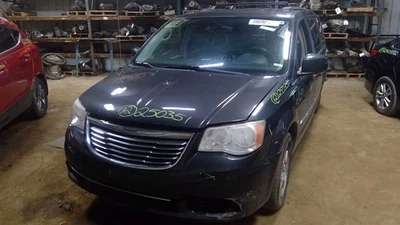 TOWN COUN 2012 Glove Box 893689 - Image 1 of 4