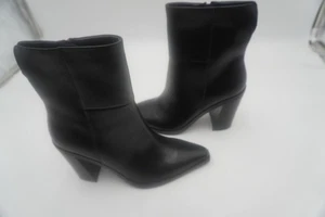 Steve Madden SILVEE Black Leather Mid-Calf Pointed Toe Block Heel Bootie Sz 7.5M - Picture 1 of 13