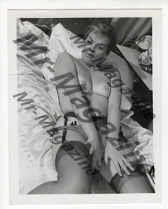 Vintage Risqué Pinup B&W 3"x5" Sexy Cheesecake Blonde Stockings Lingerie XX-61 - Picture 1 of 1