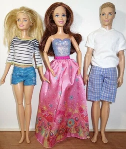 2000 Barbie Doll Lot - Picture 1 of 12