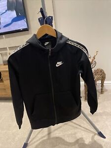Used NIKE Boys Zip Up Top Size M