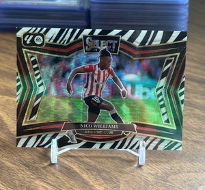 Nico Williams 2024-25 Panini Select La Liga #202 Field Level Zebra Prizm SP - Imagen 1 de 2