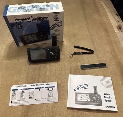 Garmin GPS III Handheld Portable Navigation Outdoor Hiking Sporting GPSIII READ - Image 1 of 4