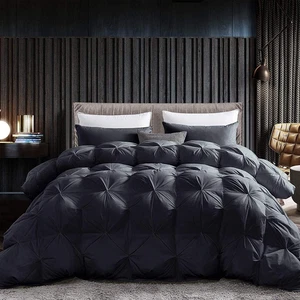 Luxuriöse Gänsedaunen Federfaser Bettdecke, exquisites Plissee Design, schwarz - Bild 1 von 12