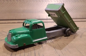 Tootsietoy 1948-1953 6" 1947 International K5 Dump Truck Green Vintage Diecast - Picture 1 of 8