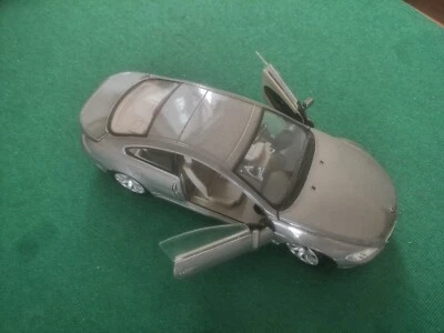Modellino Auto BMW Serie 6 Coupé Argento - Senza Scatola Originale  - Immagine 1 di 4