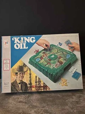 VINTAGE 1974 KING OIL BOARD GAME COMPLETE - Image 1 of 4