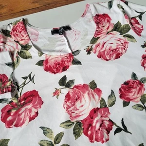 Vibe Sportswear Women's 2XL White Pink Floral Jersey Dress - Picture 1 of 7
