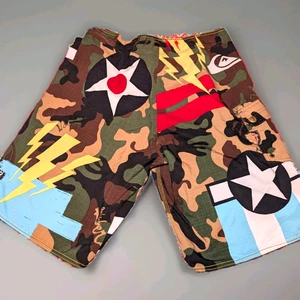 Vintage Y2K QUIKSILVER Mens Board Short Fighter Jet Camo Surf Bright Colors Sz M - Picture 1 of 14