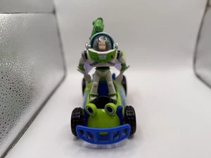 Coche de radiocontrol Toy Story Disney Pixar 3 2012 Mattel R/C ojos móviles más Buzz y Rex - Imagen 1 de 10