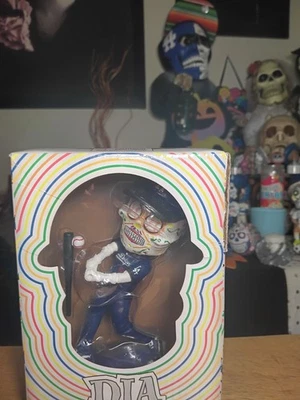 2022 Los Angeles Dodgers Dia De Los Muertos Sugar Skull Bobblehead Day (Blue) - Image 1 of 4