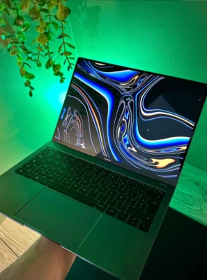 Matebook X Pro 2018 (13') - i5 8250U, Nvidia GeForce MX150, 8Go RAM - Photo 1/4