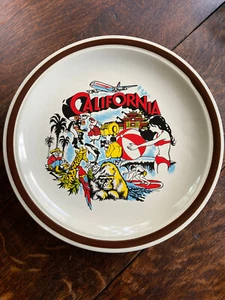 Fabulous California Souvenir Plate 10.5" VINTAGE 1970s Golden Stone Hand Painted - Picture 1 of 4