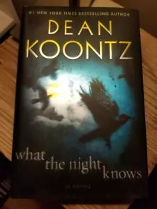 What the Night Knows by Dean Koontz 2010 1st Edition 1st Printing HB DJ VGC!! - Imagen 1 de 12