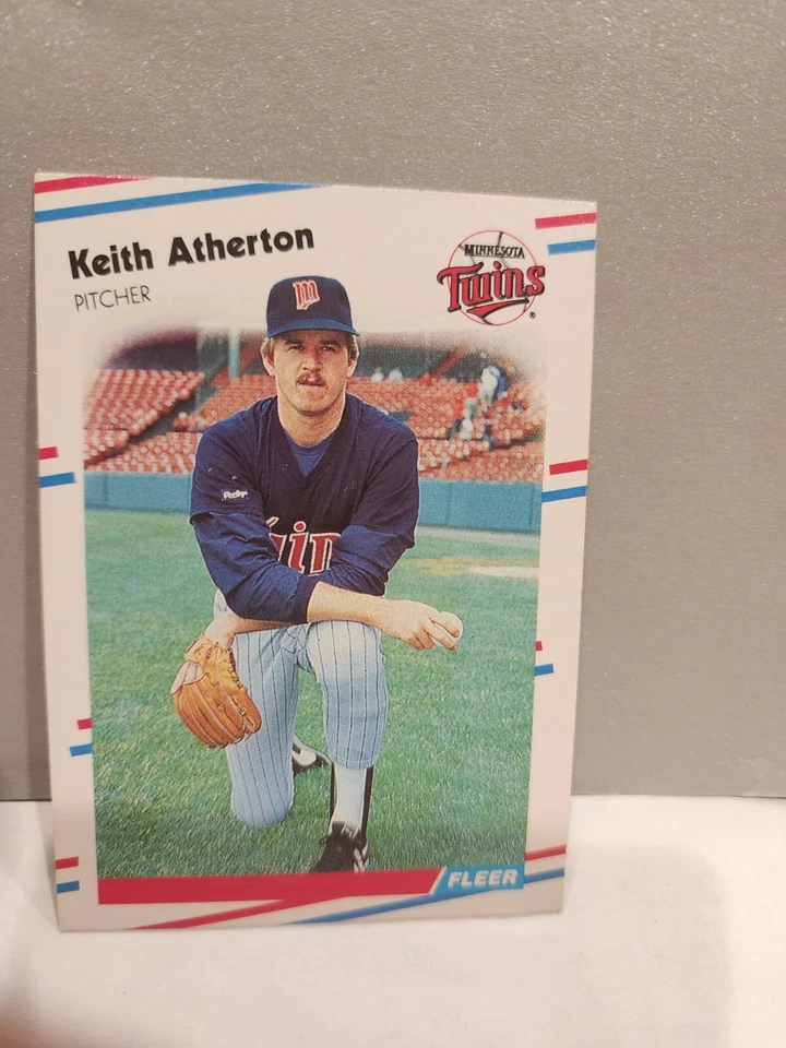 1988 Fleer Baseball Cards Single 251-500 - Image 1 of 1