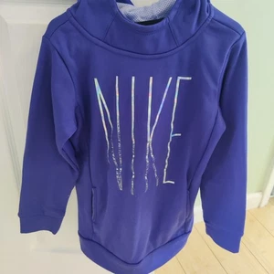Nike Shirt Girls, Size 5-6 - Picture 1 of 3
