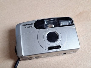Camera, Pentax PC-3000, 35mm Film Camera - Flash and Timer - Original Case - Picture 1 of 7