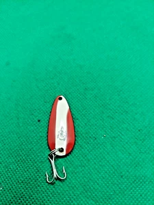 DAREDEVIL MIDGET SPOON IN CLASSIC RED/WHITE, SUPER LITTLE LURE. - Picture 1 of 8