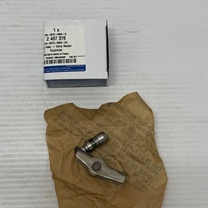 Genuine Ford C-Max/ Focus/ Kuga/ Mondeo/ Edge 2.0L Valve Rocker Arm - 2457376 - Picture 1 of 5