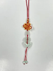 Hand Carved Natural Jade Chinese Zodiac Rooster Pendant Knotted CellPhone Charm - Afbeelding 1 van 3