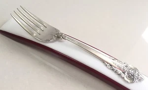 Wallace ~ Antique Sterling Silver "Grande Baroque" ~ Solid Individual Fork - Picture 1 of 11