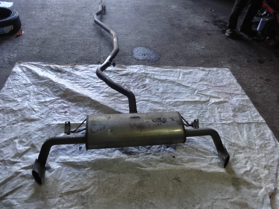 BMW X6 E71 3.0D X Drive 2007-2013 Exhaust centre pipe X5 E70  - Image 1 of 1