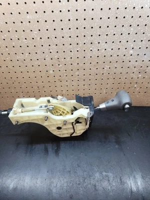 Conjunto de palanca de cambios selector de marchas de piso KIA Sedona Hyundai Entourage 2006-2012 Foto 1 de 4