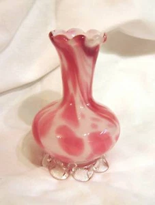 Vintage Pink, White Swirl Art Glass Vase 5 Inch - Picture 1 of 1