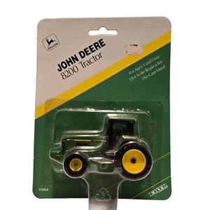 Diecast Ertl 1/64 Scale 1997 John Deere 8200 Tractor #5064 - Picture 1 of 4