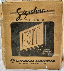 Lithonia Lighting LE S W 2 R, Insegna di uscita LED in alluminio pressofuso firmata, 120-277 - Foto 1 di 3