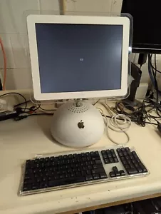 Vintage Apple iMac M6498 15” Desktop Computer Mac NO HDD - Picture 1 of 6