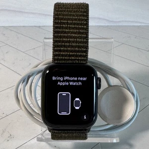 Apple Watch Series 8 41mm Black GPS Cellular Unlocked Aluminum + Band #H930 - Zdjęcie 1 z 7
