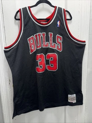   Mitchell & Ness Mitchell & Ness  Chicago Bulls - Camiseta auténtica de la NBA  - Image 1 of 4