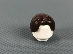 LEGO Minifigure Marrone Scuro Pezzo di Capelli Ciotola Tagliata Divisa al Centro (x1) - Foto 1 di 6