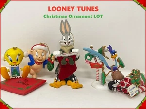 🥕 Vintage LOONEY TUNES Ornament Lot with RARE 1998 Cloth Detailed Bugs Bunny 🥕 - Bild 1 von 24