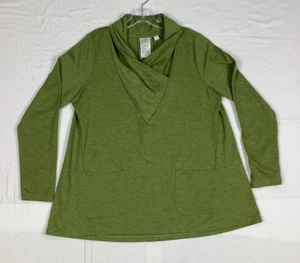 LOGO Lounge by Lori Goldstein Shirt Top Size Medium Green Pockets - Picture 1 of 9