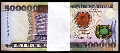 Mozambique 500000 Meticais 2003 2004, UNC, BUNDLE Pack 100 PCS,Consecutive,P-142 - Image 1 of 4
