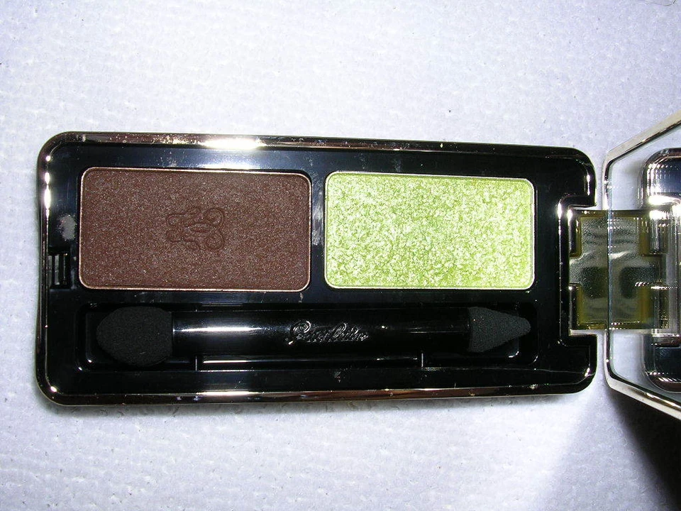 Guerlain Ecrin 2 Couleur Long Lasting Eyeshadow Shimmer 3 TWO EXTRAVAGANT NWOB - Image 1 of 1