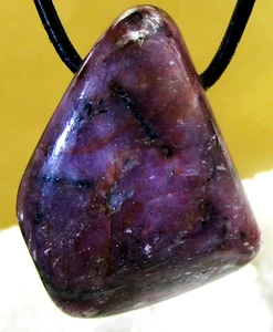 Echter  RUBIN  XL Trommelstein  gebohrt   EDELSTEIN  ANHÄNGER   22 gramm   Nr.23 - Bild 1 von 2