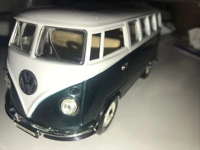 SS 7404 大众 Microbus 大众 Slide Side-Door AG 1: 25 比例压铸金属模型 — 第 1/4 张图片