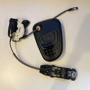 VW Golf MK6 MK7 11-18 Right Front Door Latch Actuator System 5K1837016E OEM - Picture 1 of 6
