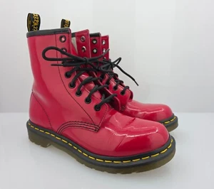 Botas para mujer Docs Dr. Martens 1460 charol rojo talla US7 - Imagen 1 de 20