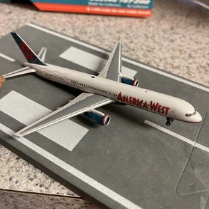 GJ 400 scale diecast model America West B757-2 Commercial Airliner N909AW - Picture 1 of 12