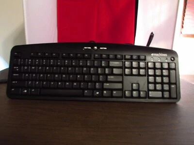 E Machines Keyboard KB-0705 - Image 1 of 4